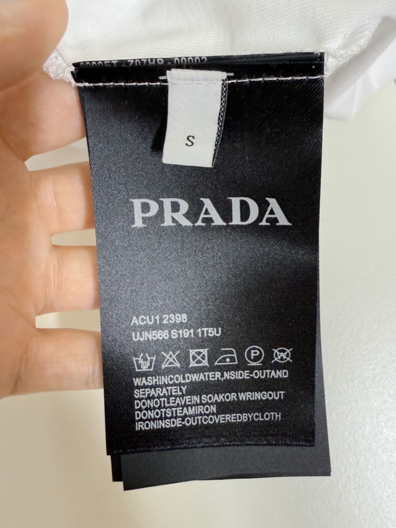 Pra*a t-shirt
